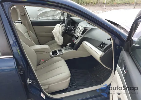 2010 Subaru Legacy 2.5I Premium z USA, uszkodzony, nr VIN 4S3BMCG63A3223917